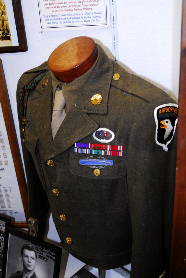 Private Herb Suerth (of “E” Company, 506 PIR, 101st A/B) “Ike” jacket on display at the Indiana Military Museum.