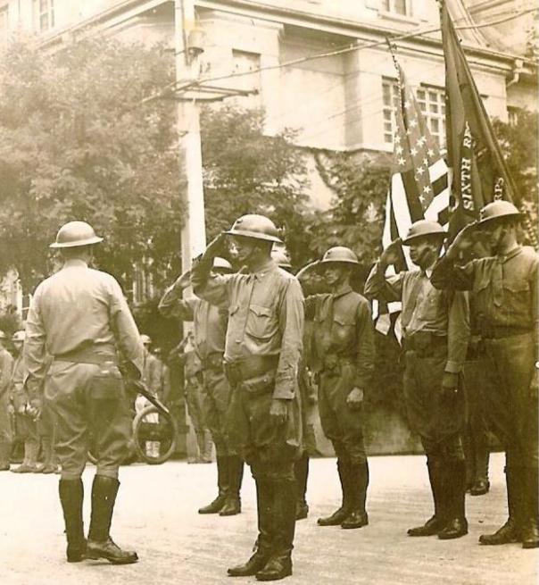 You can clearly see that these interwar-period China Marines lack any SSI (Source: Chinamarine.org).