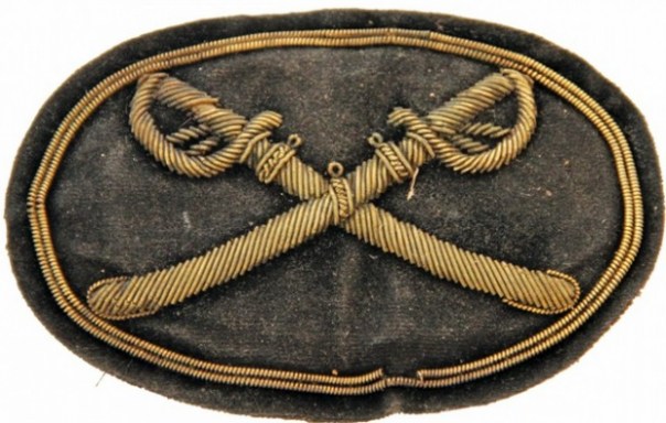 This bullion cavalry hat device could be a centerpiece and would look fantastic in a display (source: Mosby & Co Auctions).